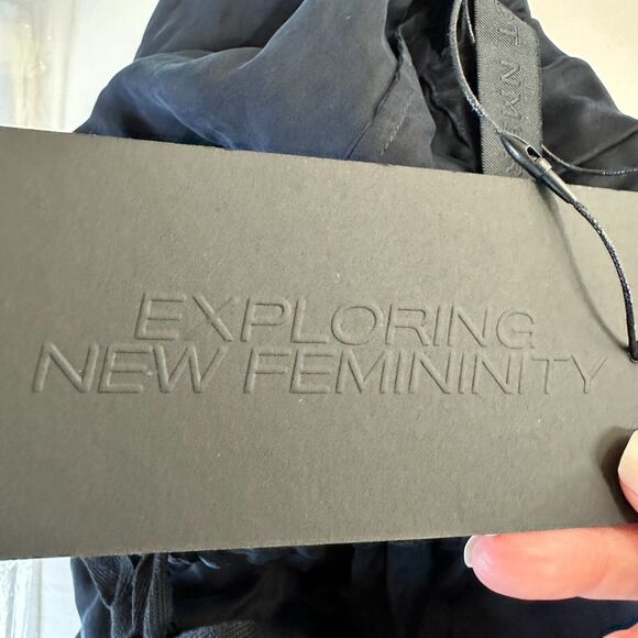 NWT PRFCT NMBR Black Satin Open Side Waistband Drawstring Shorts M - Picture 11 of 14